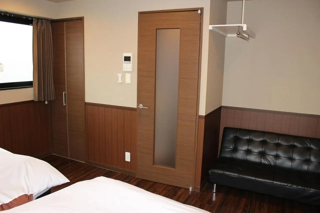 Guest House Sanjyotakakura Hibiki Kjóto Aparthotel